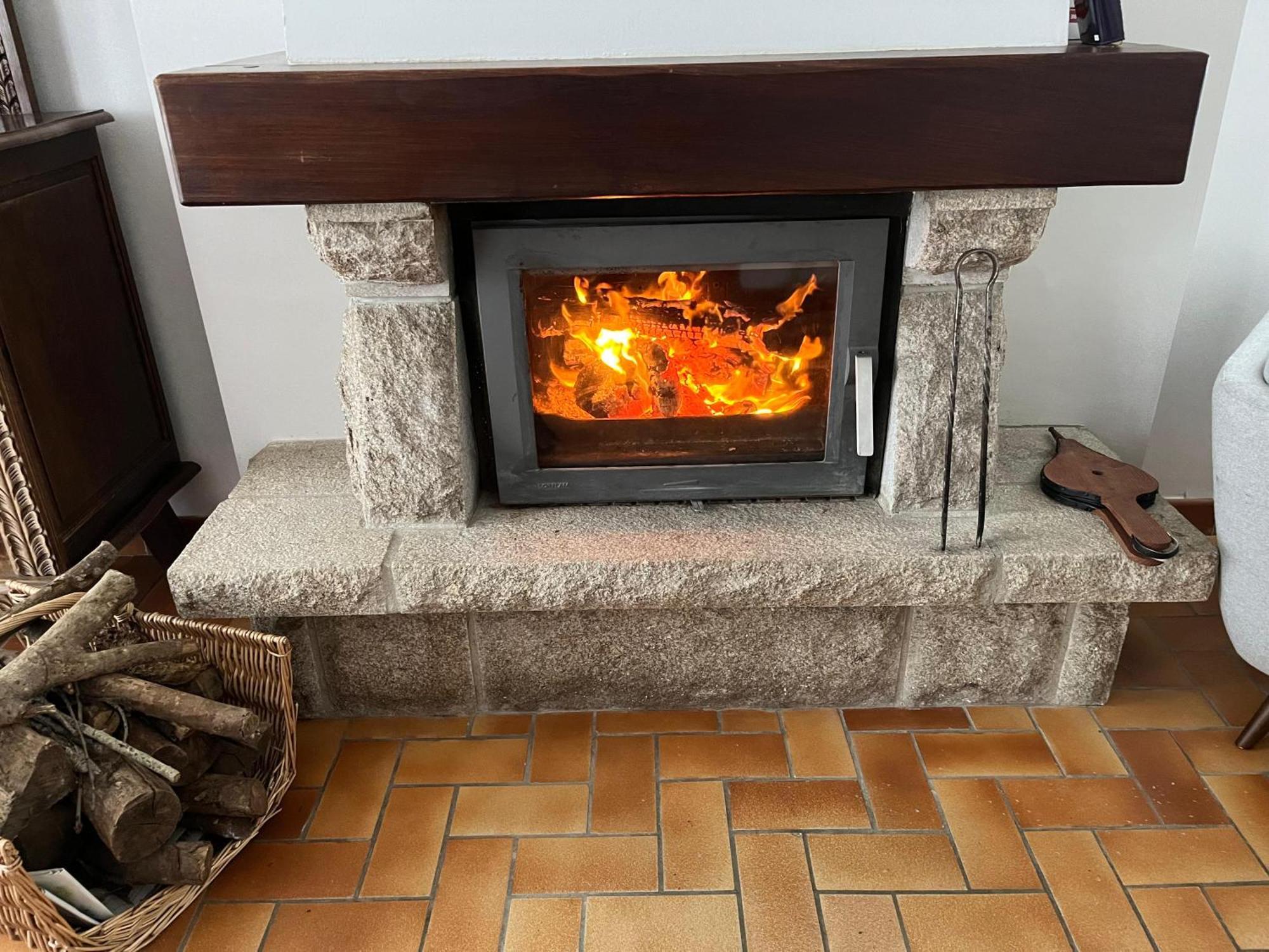 Maison Bretonne 7 Personnes Mellac Bagian luar foto
